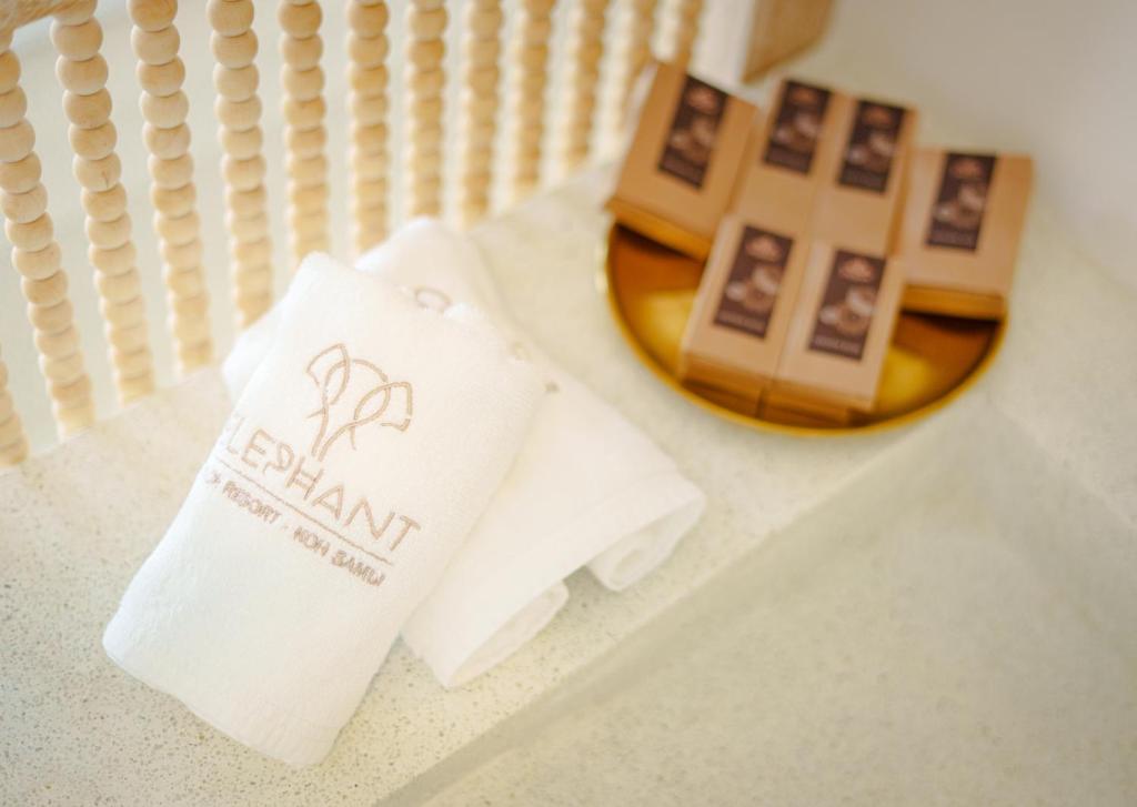 Elephant Beach Club & Resort Samui - 12