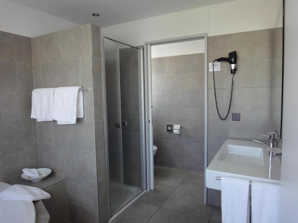 Koupelna v ubytování Hotel Schäfli Siebnen