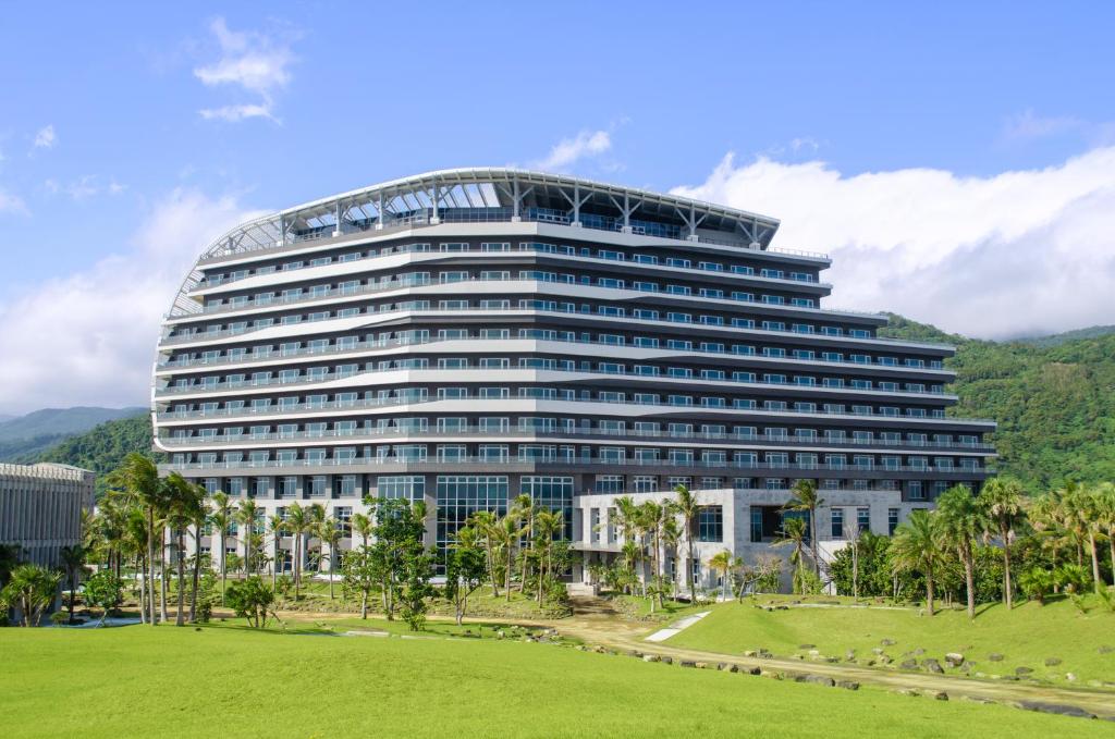 Nespecifikovaný výhled na hory nebo výhled na hory při pohledu z hotelu