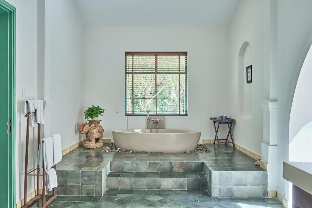 Biệt thự Suite Colonial