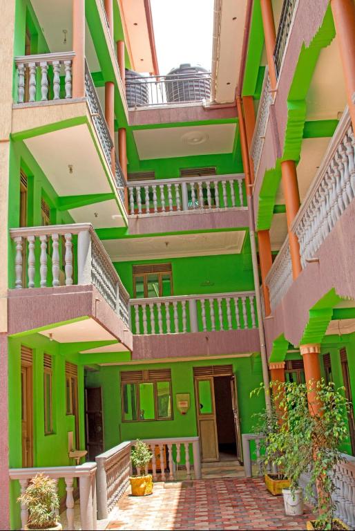 Foto de la galeria de CAR-NET HOTEL a Kisoro
