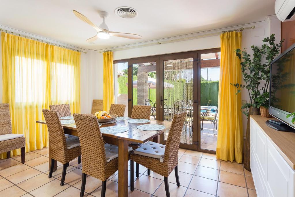 Posezení v ubytování Resort Villa Luny Gandia