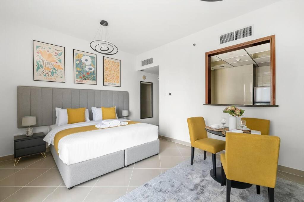 NEW Furnished Studio in JLT, Dubai (updated prices 2024)