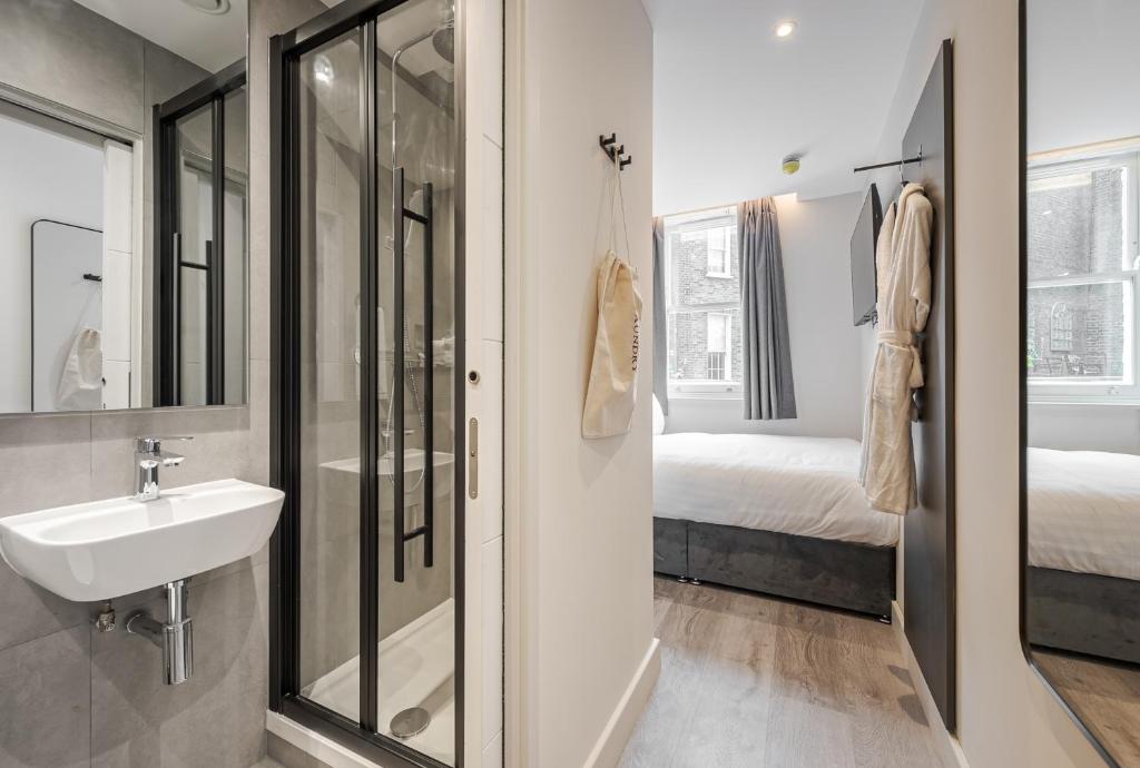 St Pancras Inn - Resim 19