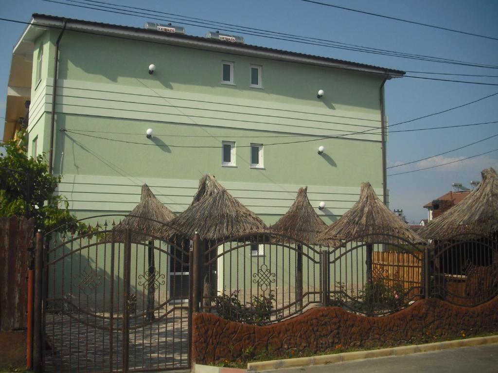 Budova, kde se penzion nachází