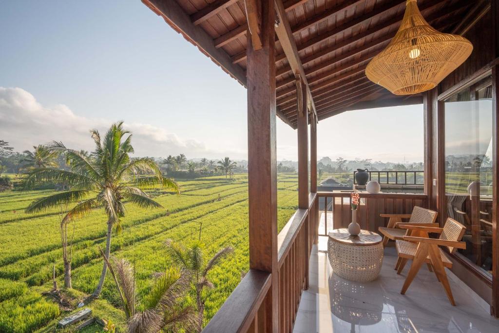 Balkón nebo terasa v ubytování Barong Bali Resort Ubud