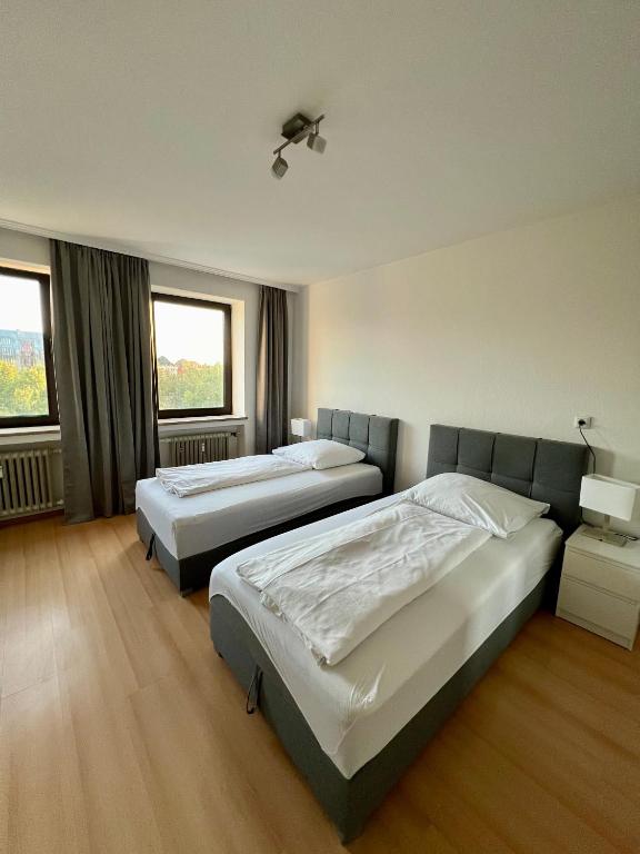 Altstadthotel Hayk am Rhein - Superior Apartment No Rhine River View
