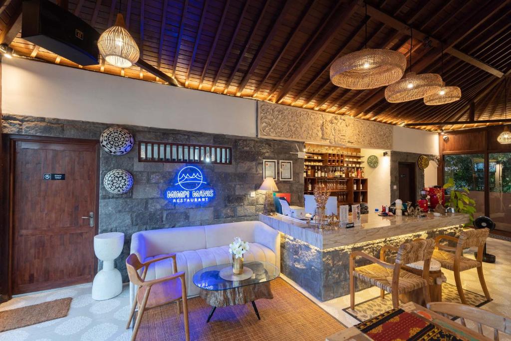 Lounge nebo bar v ubytování Barong Bali Resort Ubud