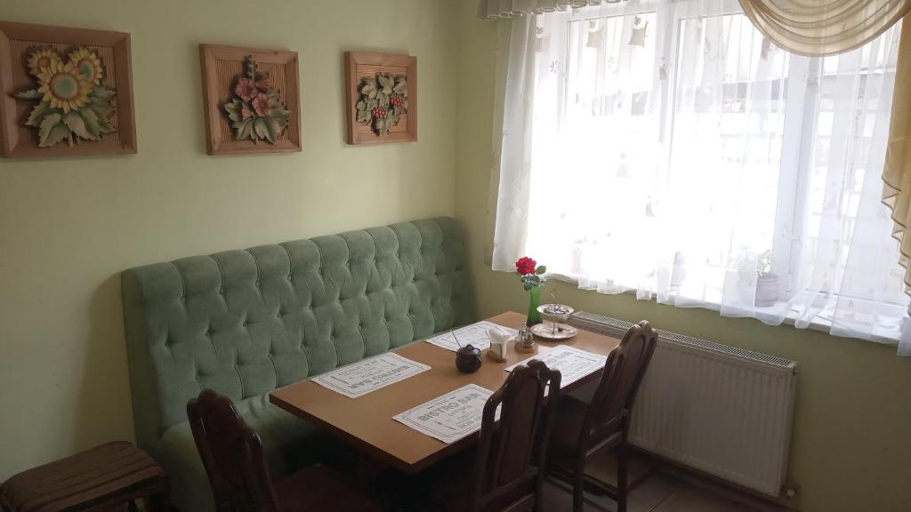 Posezení v ubytování Coffee Hostel