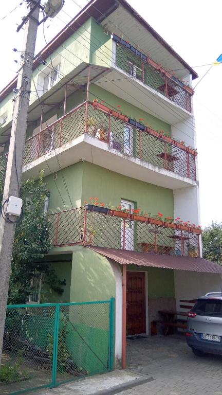 Budova, kde se hostel nachází