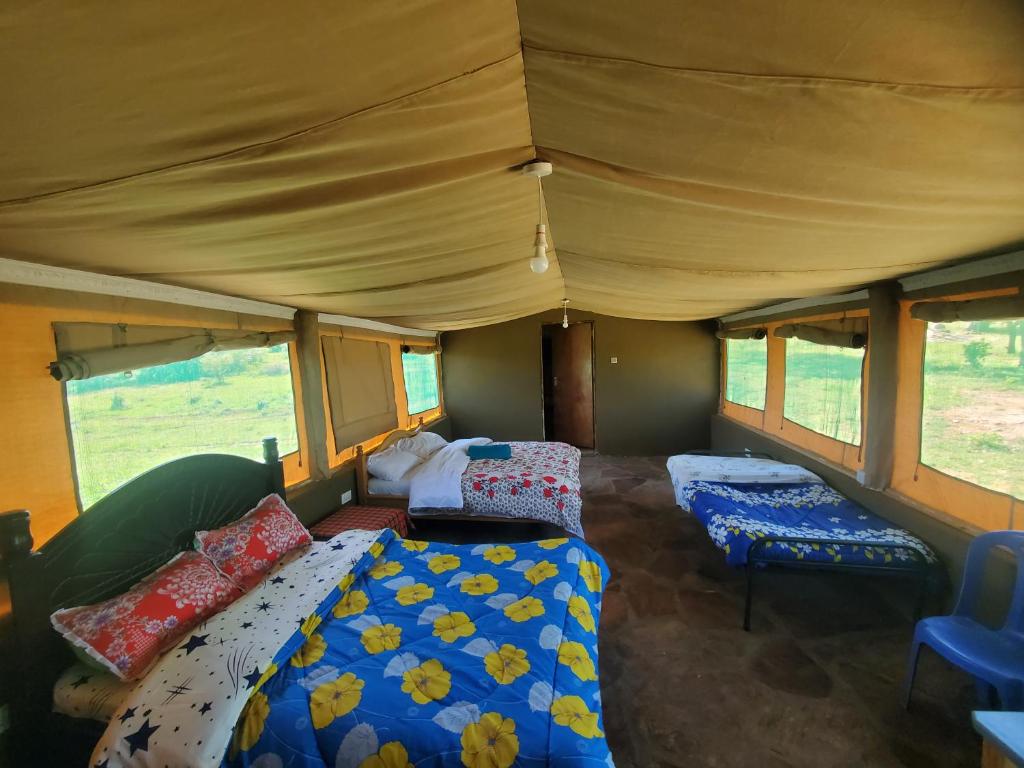 Postel nebo postele na pokoji v ubytování SEMADEP SAFARI CAMP