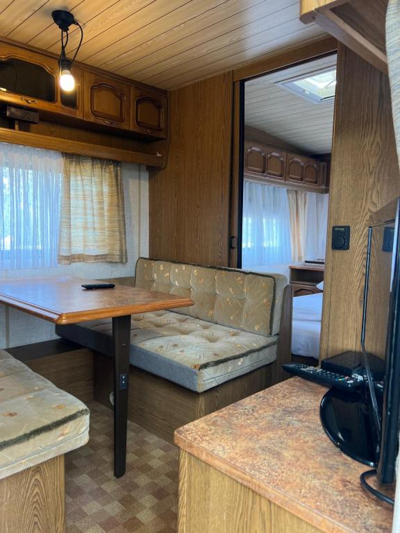 Windmill Caravans - Image 2