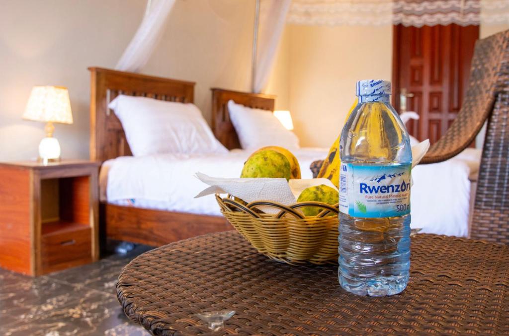 Foto de la galeria de CAR-NET HOTEL a Kisoro