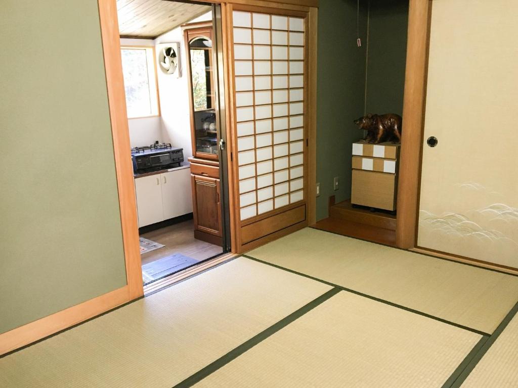 um quarto com em Karin no oyado - Vacation STAY 30422v em Takamatsu