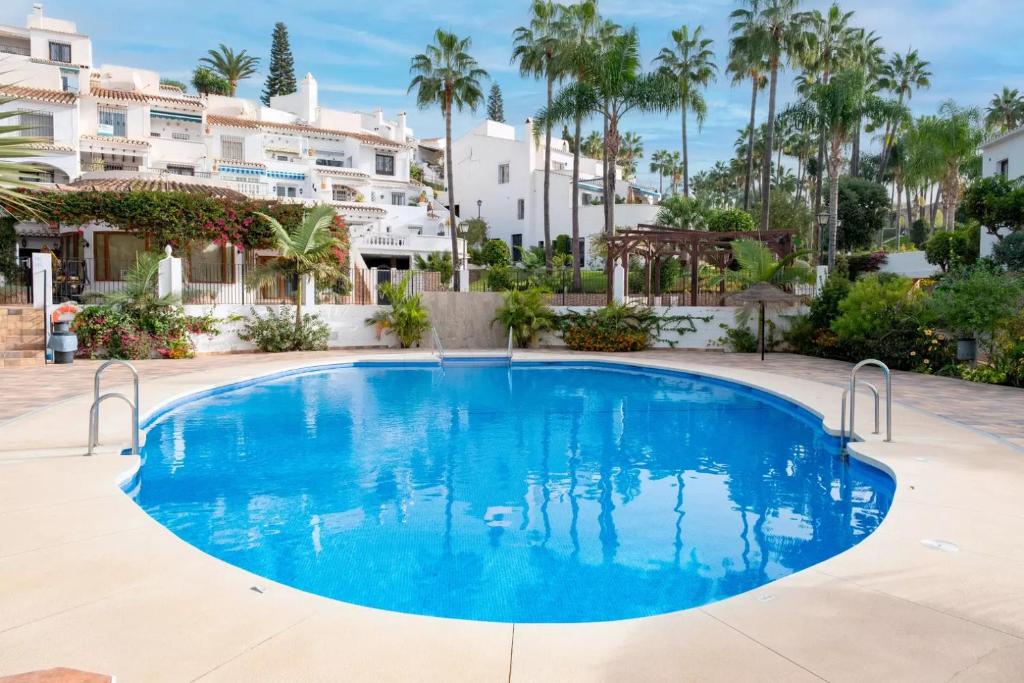 Bazén v ubytování Tetuan 17 Oasis Properties nebo v jeho okolí