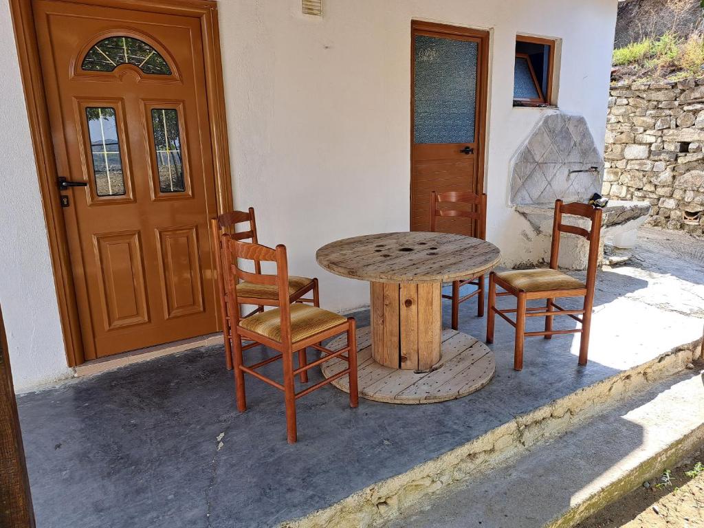 Denis's House - Imazhi 4