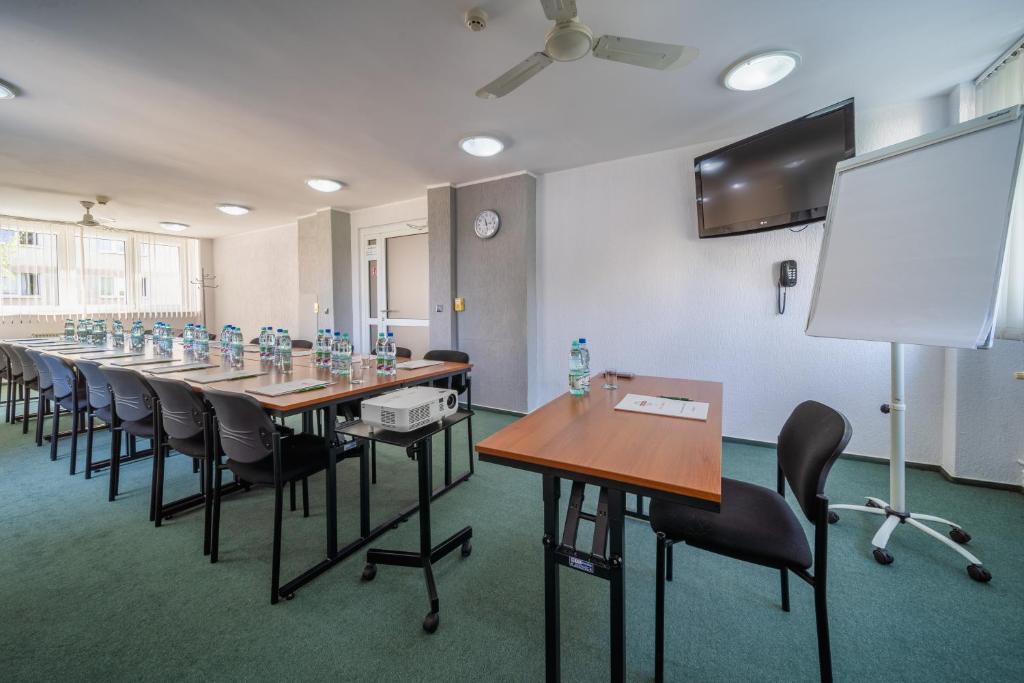 Hotel Gromada Poznan - Resim 39