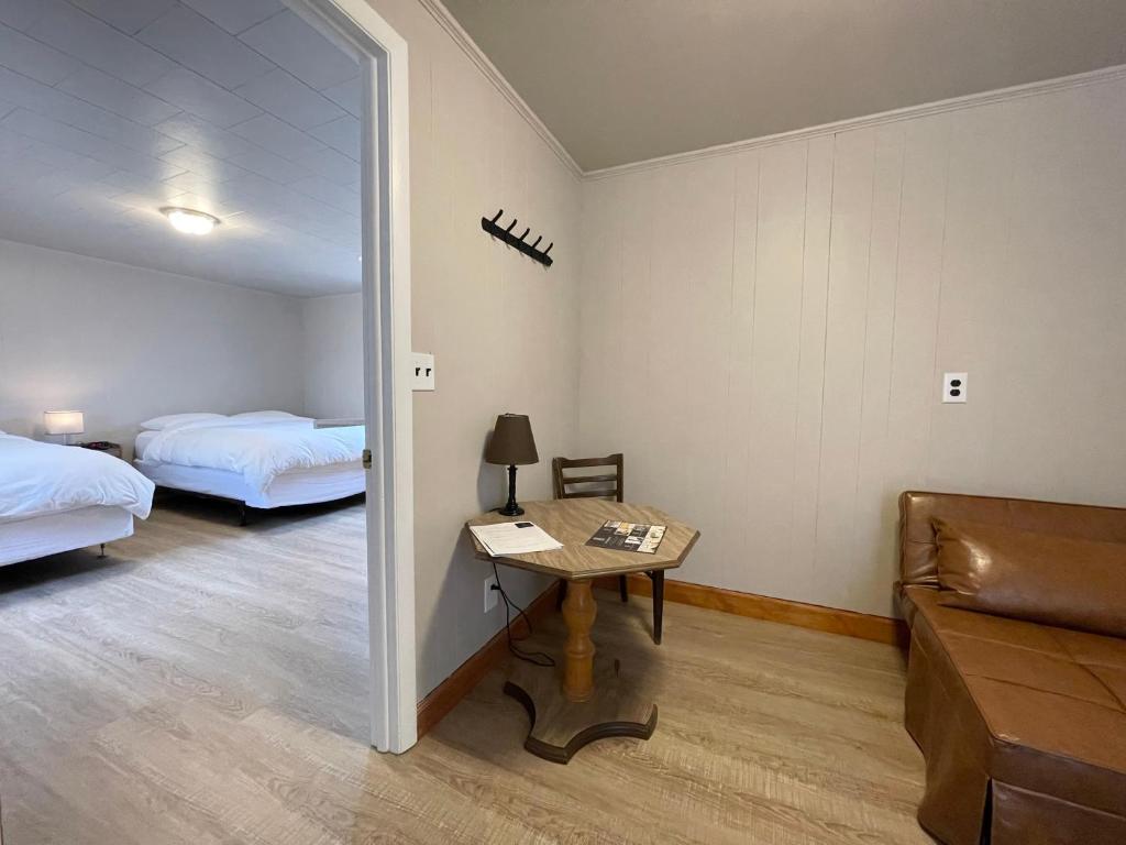 Postel nebo postele na pokoji v ubytování Star Gate Motel