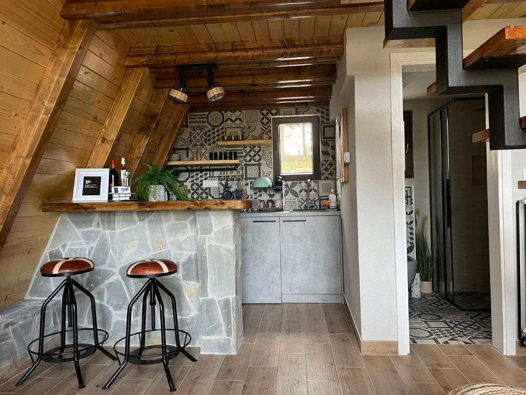 Kuhinja ili čajna kuhinja u objektu Zlatar Resort & SPA