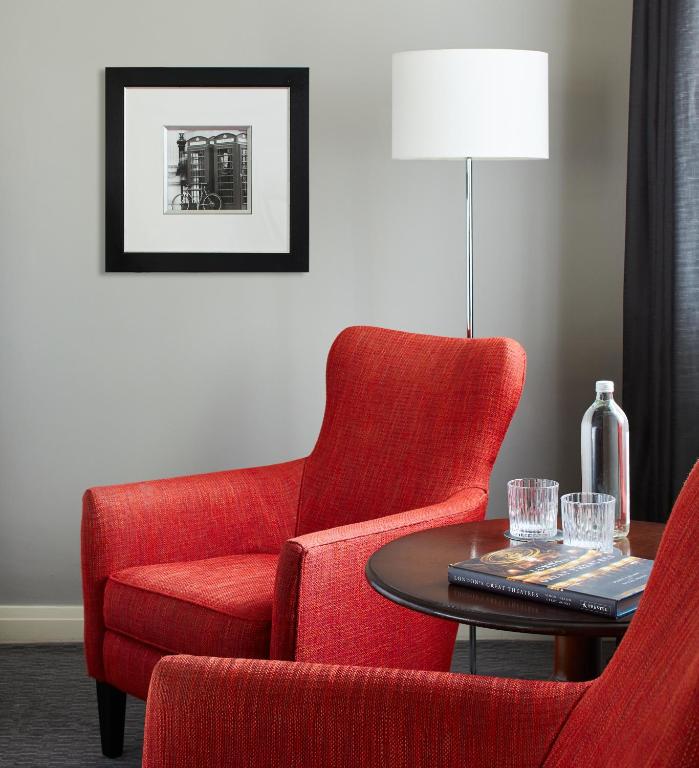 The Dilly - Executive King Room