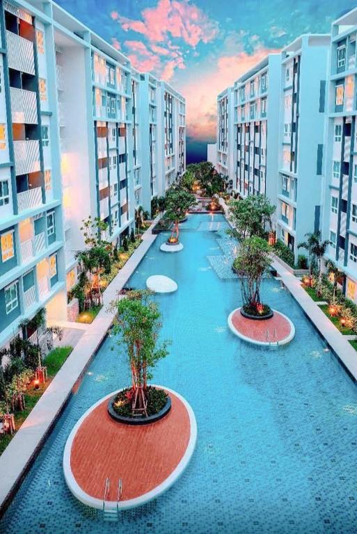 Bazén v ubytování Hua hin The Trust condo by Wila nebo v jeho okolí