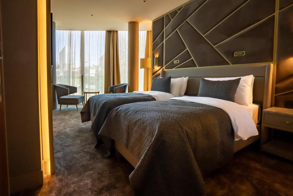 Postel nebo postele na pokoji v ubytování ART Hotel Rotterdam-Fully Renovated