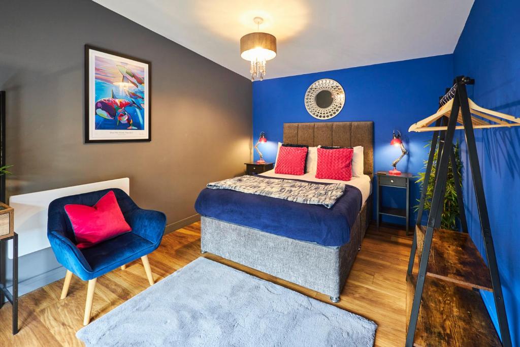 Ένα ή περισσότερα κρεβάτια σε δωμάτιο στο Host & Stay - Ocean Blue Lodge