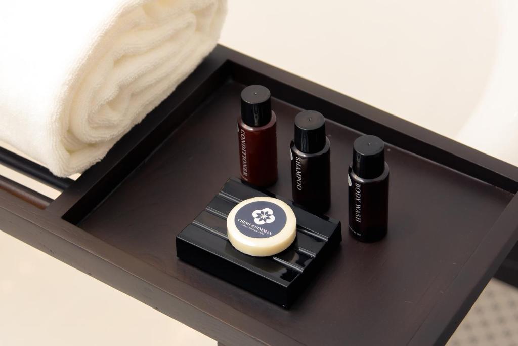 
Honeymoon Suite with Pool View
