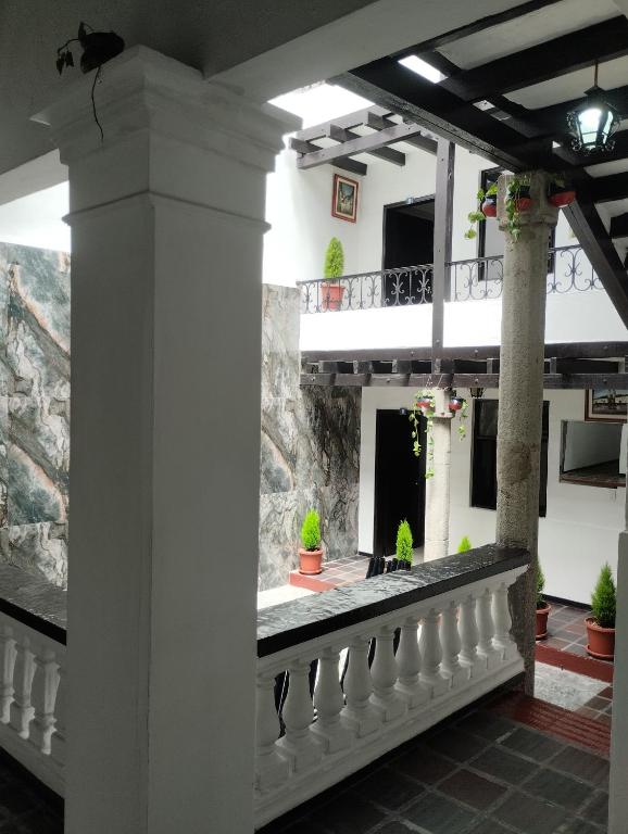 Fotografie z fotogalerie ubytování Hostal Flores v destinaci Quito