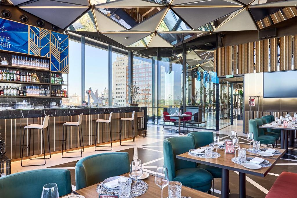 VP Plaza España Design - Resim 6