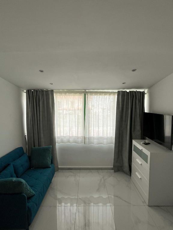 A kitchen or kitchenette at Luxury bungalow Maspalomas Gran Canaria
