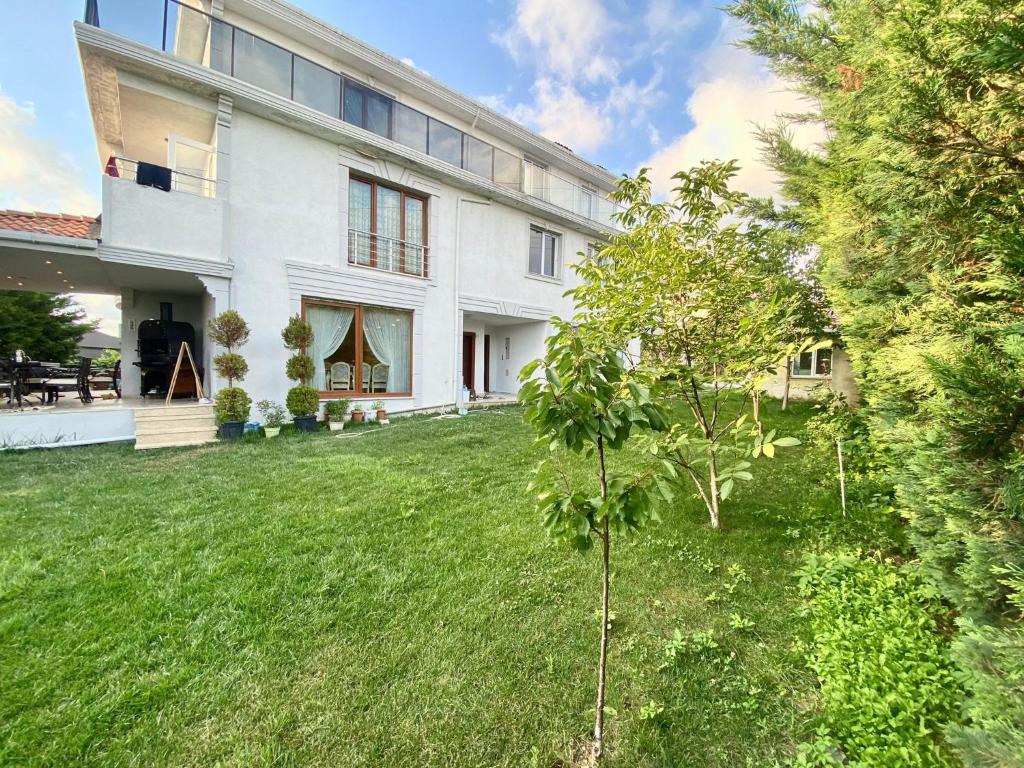 Zahrada ubytování Airport Villa hotel