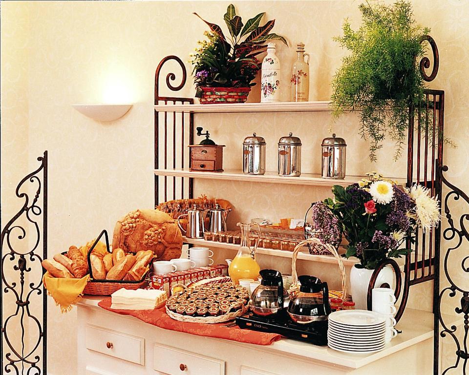 Hotel Delambre - Resim 4