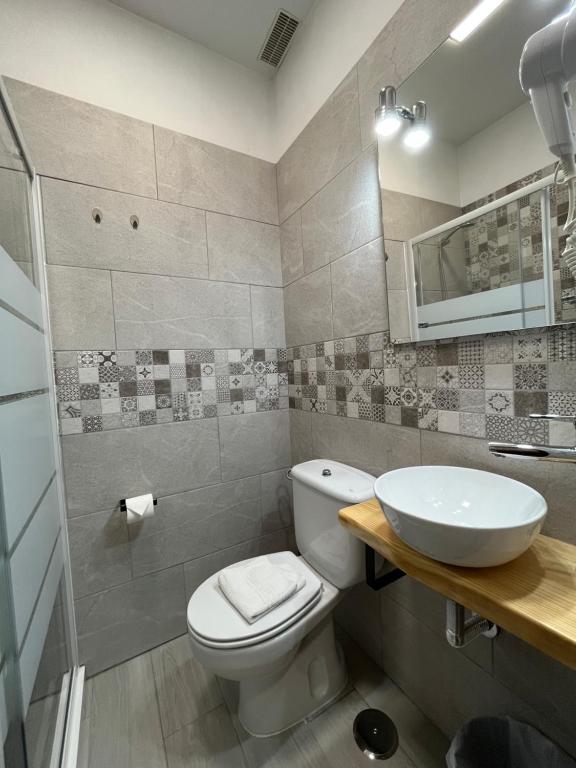 Koupelna v ubytování Hotel Pensión Cassandra