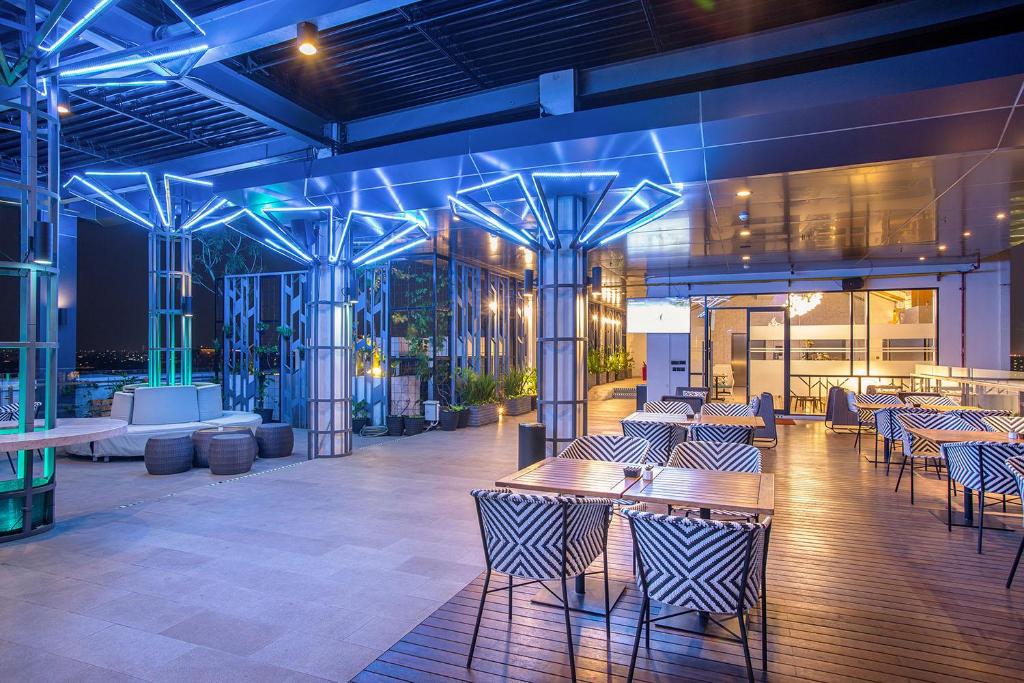 Restaurace v ubytování THE 1O1 Jakarta Airport CBC