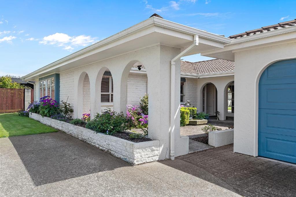 Hamilton Summer Treat- 4 Bedroom with pool - Resim 31