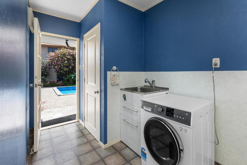 Hamilton Summer Treat- 4 Bedroom with pool - Resim 22