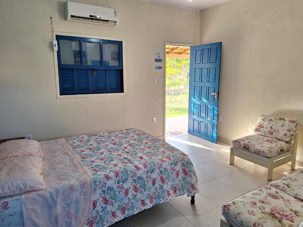 Postel nebo postele na pokoji v ubytování Casa na Praia com Piscina
