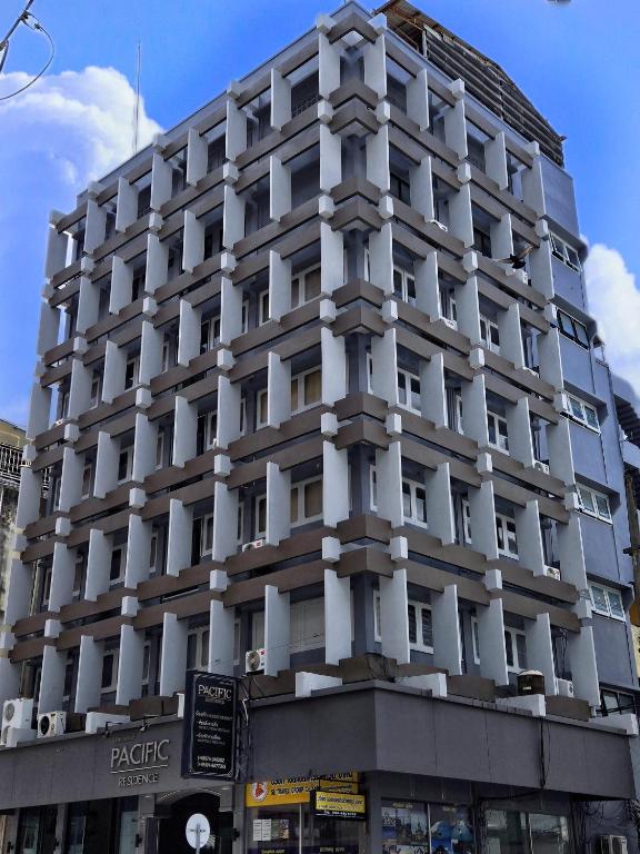 Budova, kde se aparthotel nachází