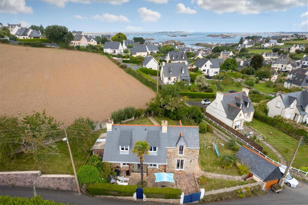 プルバスラネックにあるGîte de Loguivy de la Merの田地家の空見