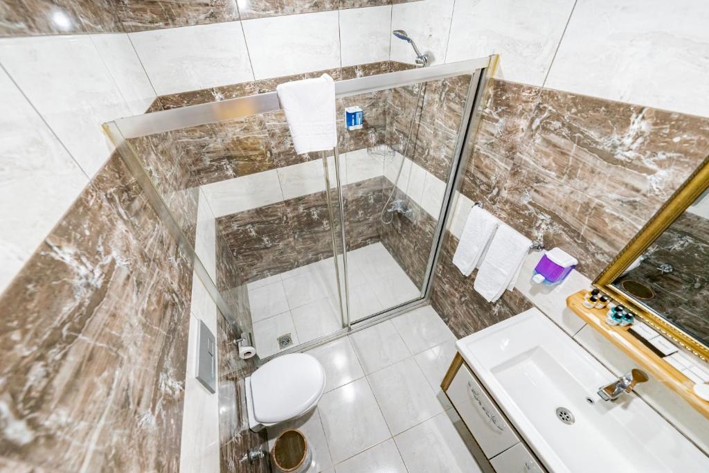 Koupelna v ubytování Grand Hamit Hotel