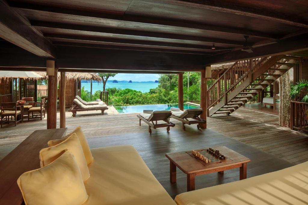 Posezení v ubytování Six Senses Yao Noi