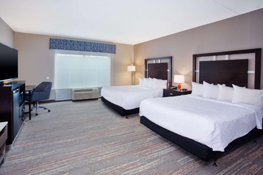 Hampton Inn & Suites Columbia/Southeast-Fort Jackson photo