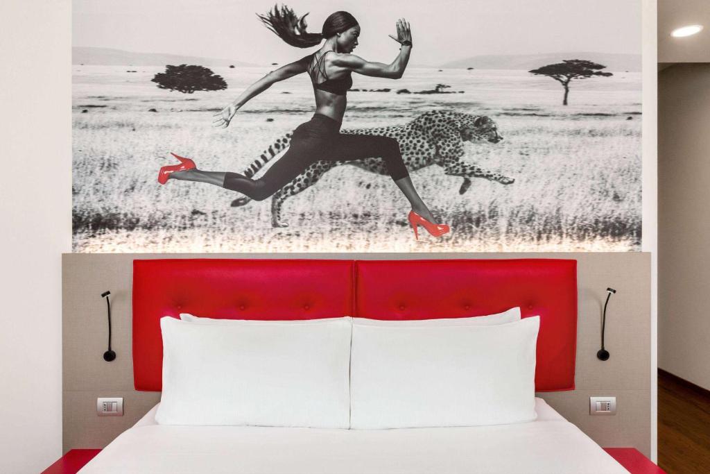 Amedia Hotel Milan, Trademark Collection by Wyndham - Resim 24