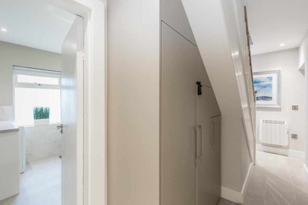 Koupelna v ubytování Cheerful 3 bed in the heart of Fethard village