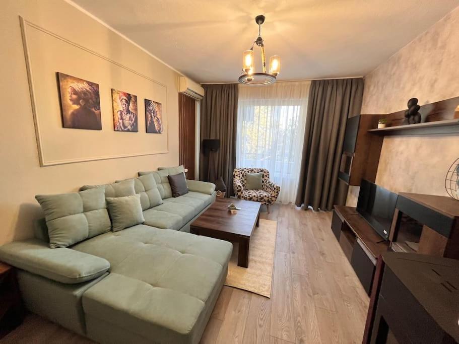 Fotografie z fotogalerie ubytování Flat 7 luxury apartment, free parking. v destinaci Pazardžik
