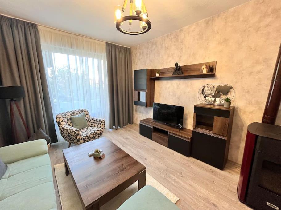 Fotografie z fotogalerie ubytování Flat 7 luxury apartment, free parking. v destinaci Pazardžik