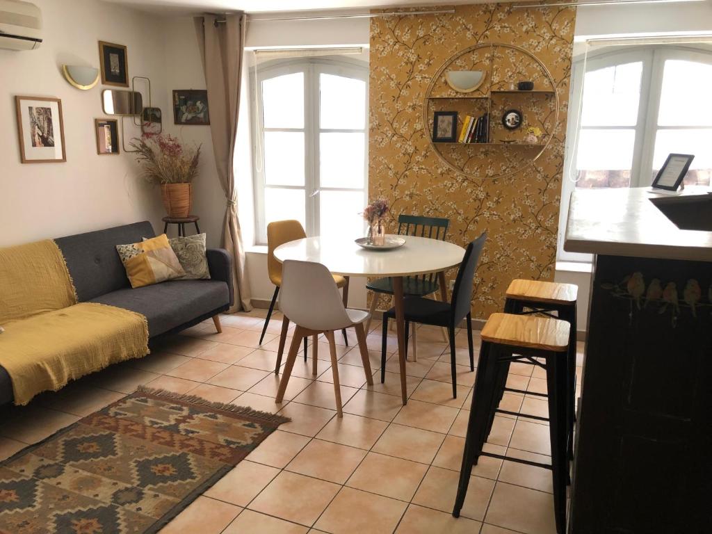 Posedenie v ubytovaní Appartement chic & cosy, cœur de ville Perpignan