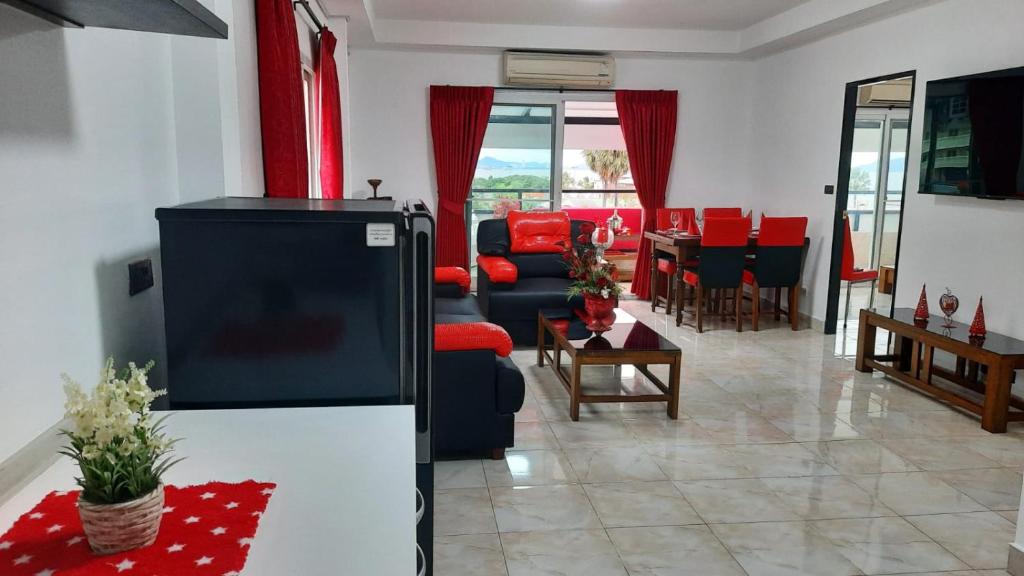 Happy Beach Jomtien Guesthouse - Resim 20