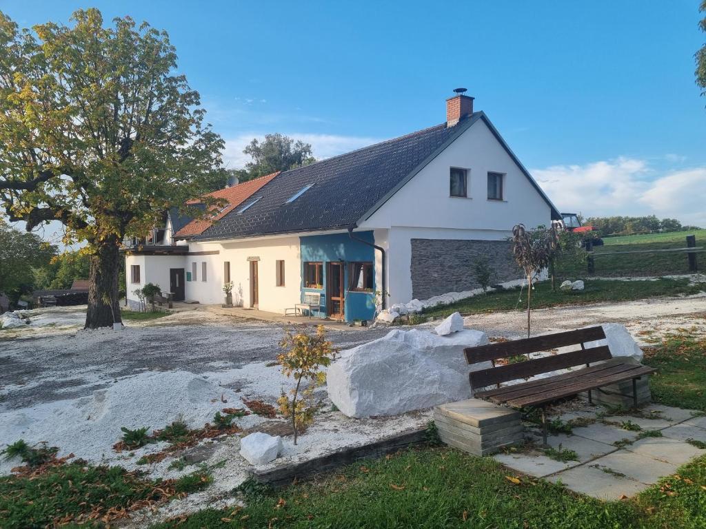 Budova, kde se penzion nachází